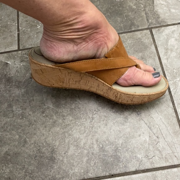 Eddie Bauer corked heel sandal - Picture 8 of 8